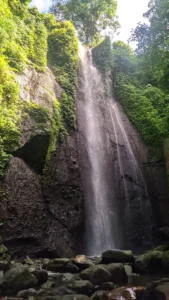 air terjun curug nangka